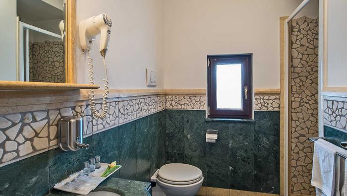 https://booking.hotelincloud.com/show/667921 | Rome | Accommodation - 4