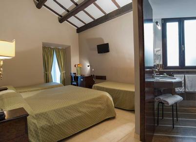 https://booking.hotelincloud.com/show/667921 | Rome | Photos 14